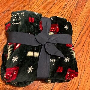 Festive Velvet Plush Throw Blanket